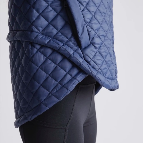 Quince Navy Blue Cropped Water Repellent Featherless Quilted Puffer Jacket Coat - Picture 6 of 12